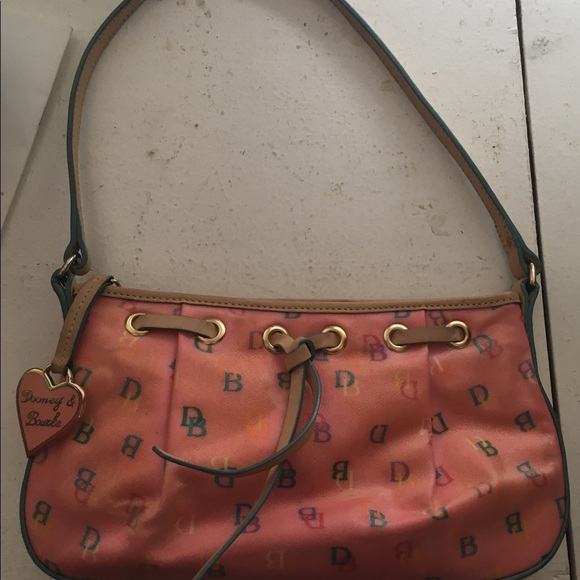 Dooney & Bourke Handbags - Dooney and Burke Dooney & Bourke Handbags - Dooney and Burke